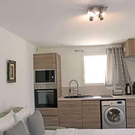 De Charme Avec Piscine Chauffee, Et Parc Prive - Ideal Pour Decouvrir La Region Bourbonnaise - Fr-1-489-236 Holiday home